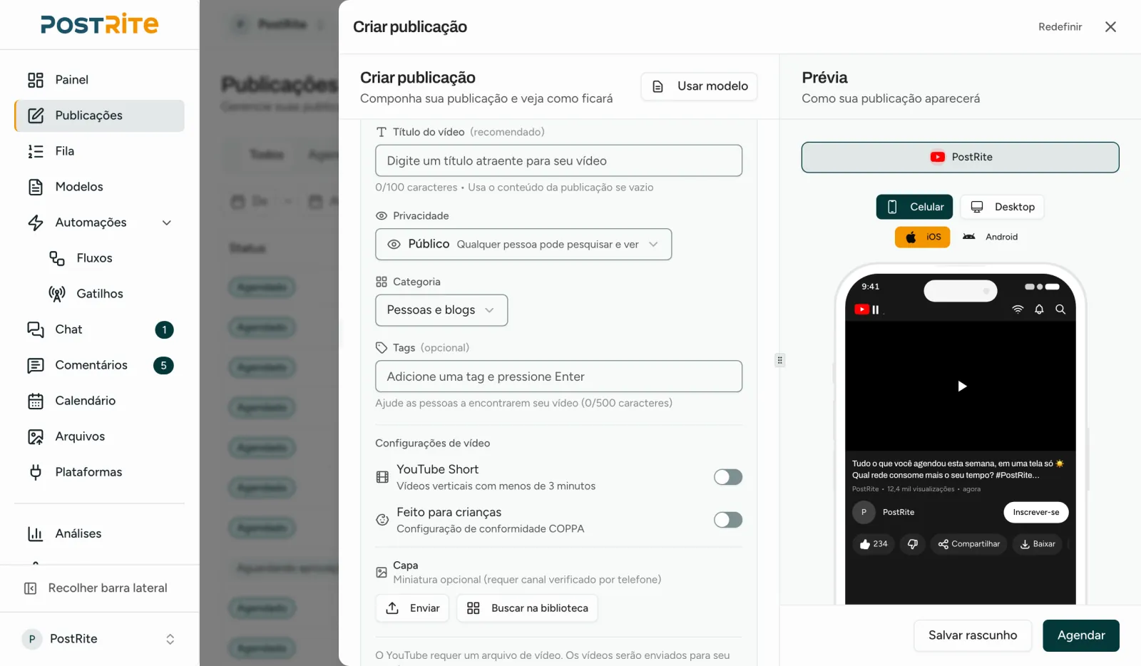 O editor de posts com um canal do YouTube selecionado, mostrando título, privacidade, categoria, tags e Shorts ao lado da prévia do YouTube