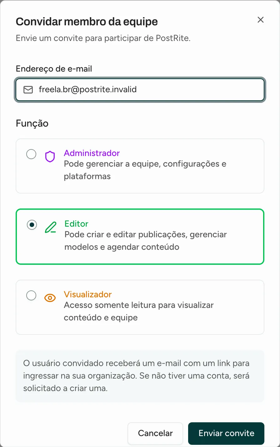 A caixa Convidar membro com um endereço de e-mail preenchido e o papel Editor selecionado